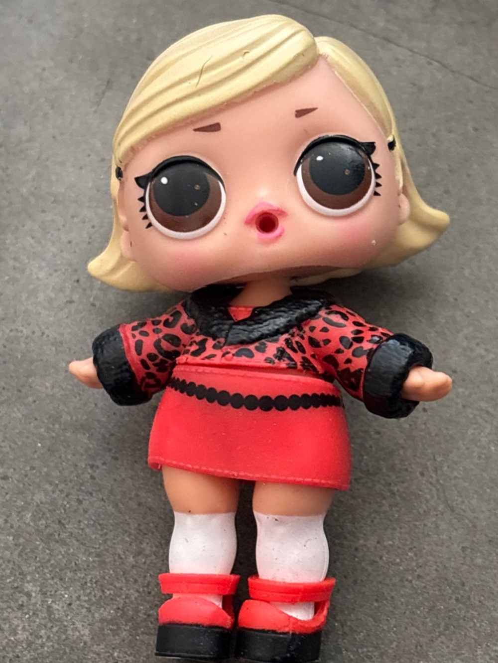 L.O.L. Surprise! Blonde Doll in Red & Black Leopard Outfit